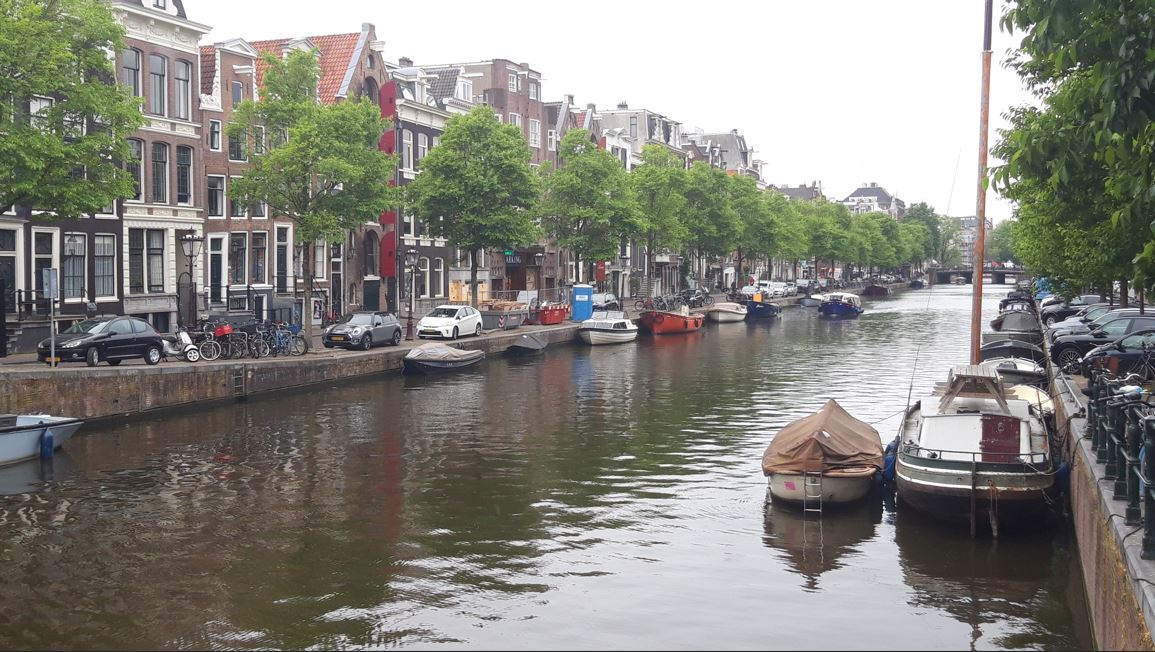 Ams quai2